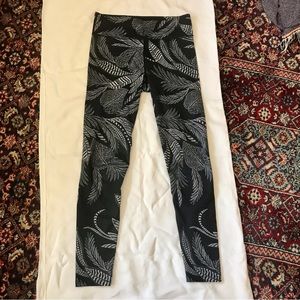 Joy Lad Mid Rise Tropical Print Black and White Legging